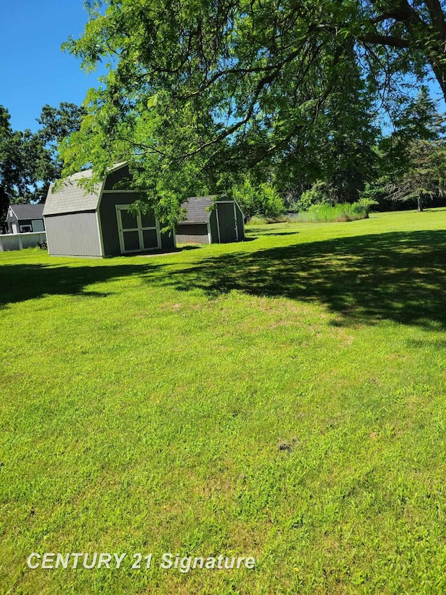 833 Coutant St, Flushing, MI 48433 - photo 41