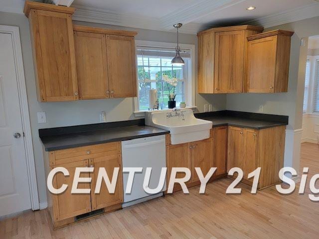 833 Coutant St, Flushing, MI 48433 - photo 8