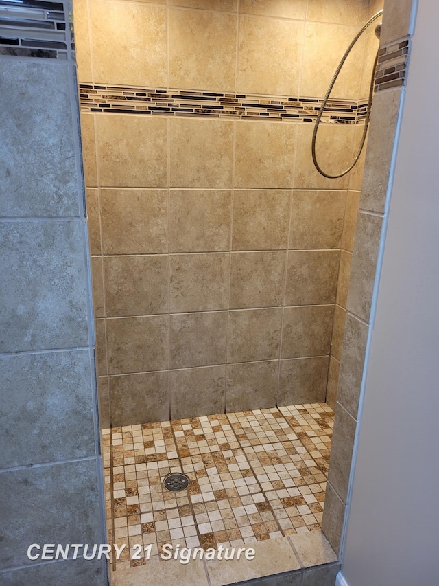 833 Coutant St, Flushing, MI 48433 - photo 31