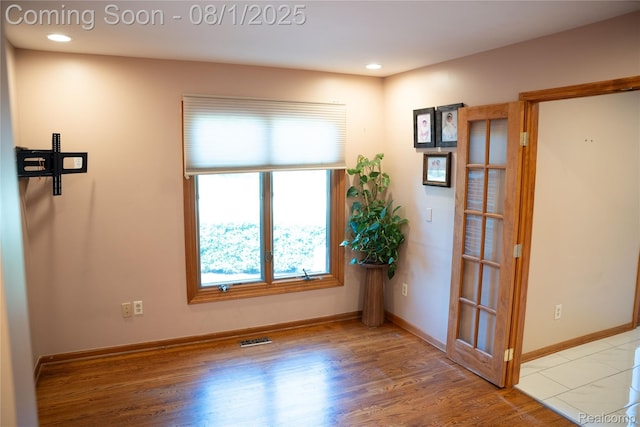 6651 Arlington Dr, West Bloomfield, MI 48322 - photo 22