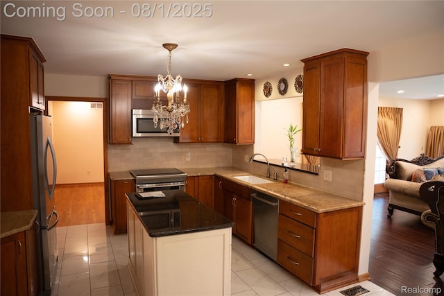 6651 Arlington Dr, West Bloomfield, MI 48322 - photo 41