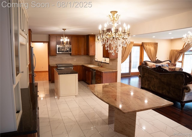6651 Arlington Dr, West Bloomfield, MI 48322 - photo 30
