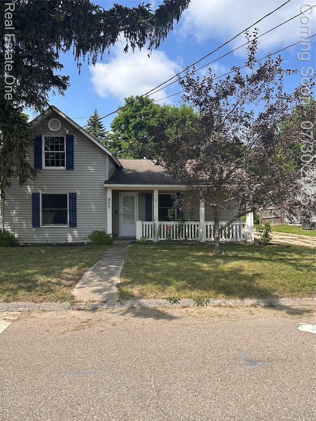 405 Lincoln St, Fenton, MI 48430 - photo 1