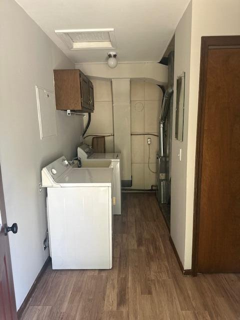 906 Mills Ave, Muskegon, MI 49445 - photo 26