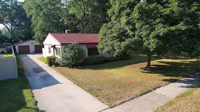 906 Mills Ave, Muskegon, MI 49445 - photo 1