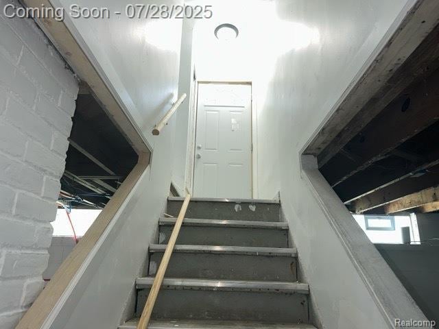 14305 Stout St, Livonia, MI 48223 - photo 7