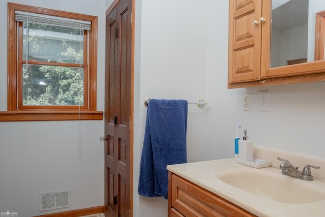 115 E King St, Owosso, MI 48867 - photo 21