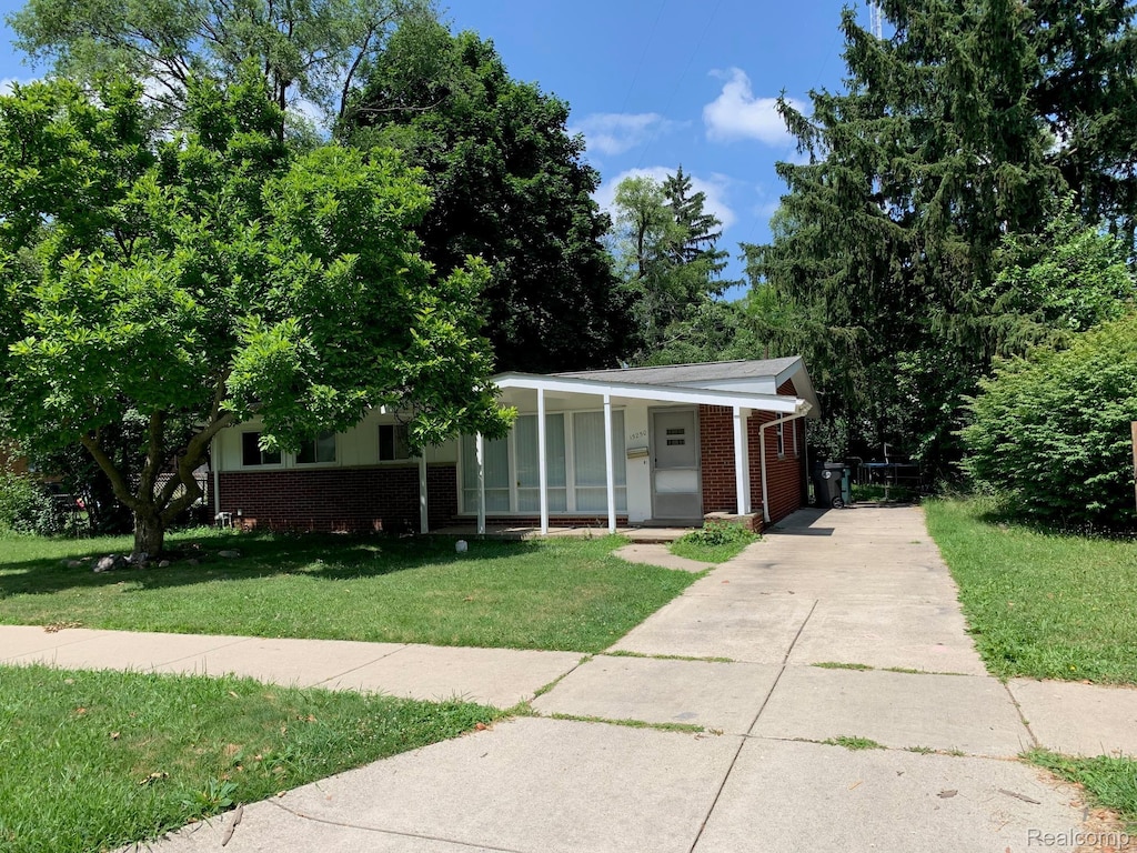 15250 Northfield, Oak Park, MI 48237 - photo 1