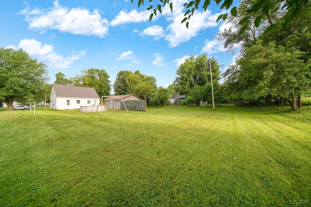 407 S Comstock St, Addison, MI 49220 - photo 28