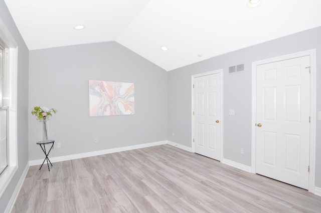 1627 E Lakeview Ln, Canton, MI 48187 - photo 39