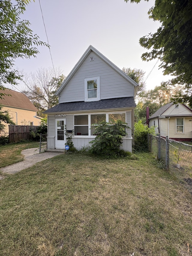 2221 Palace Ave SW, Grand Rapids, MI 49507 - photo 1