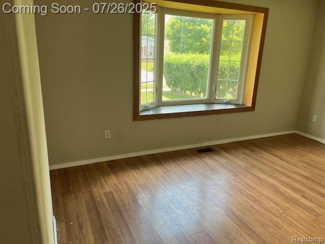 15730 Colbert St, Romulus, MI 48174 - photo 5