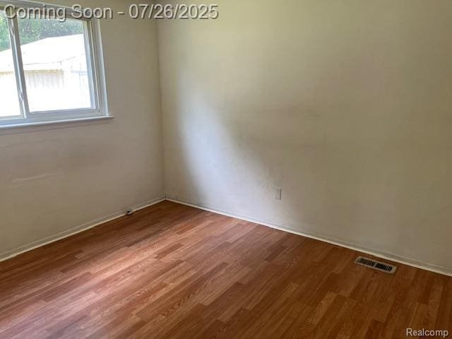 15730 Colbert St, Romulus, MI 48174 - photo 7