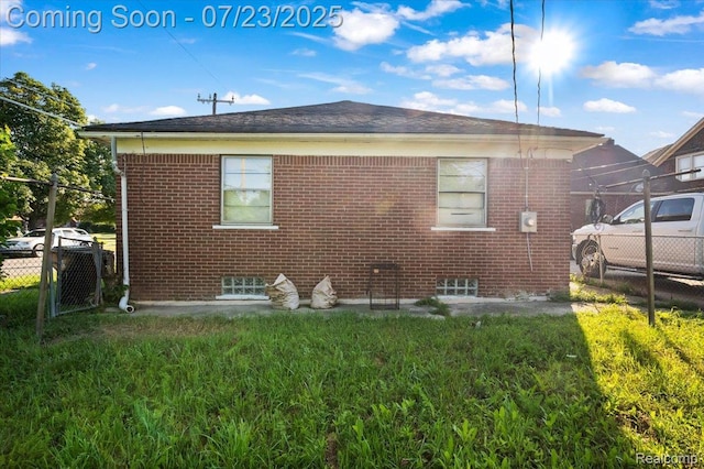 5500 Chalmers St, Detroit, MI 48213 - photo 2