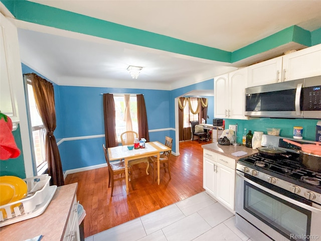 8553 Cloverlawn St, Detroit, MI 48204 - photo 4