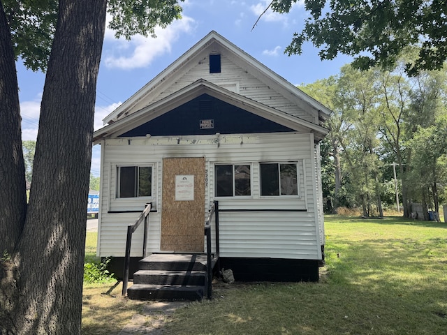 2202 Hoyt St, Muskegon Heights, MI 49444 - photo 1