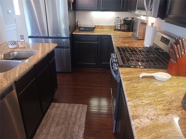 13508 Cobblestone Creek Dr, Belleville, MI 48111 - photo 16