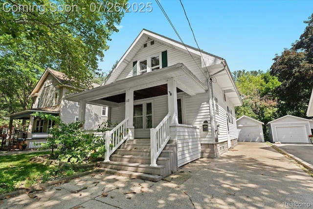 118 Jennett St, Owosso, MI 48867 - photo 2