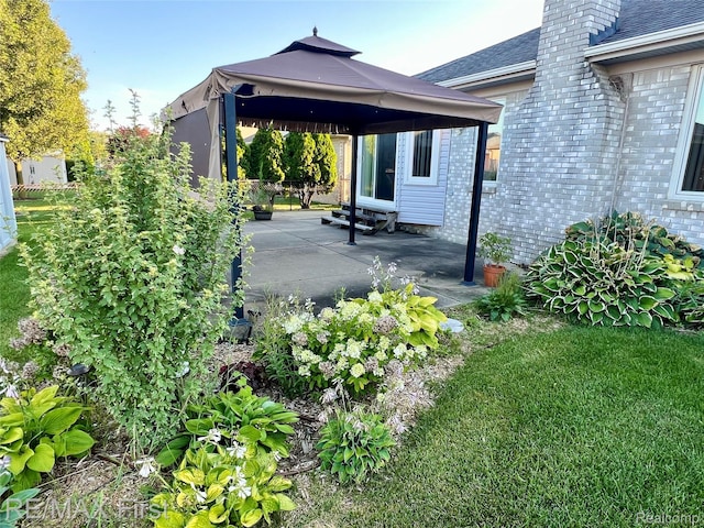 49464 Maurice Dr, Chesterfield, MI 48047 - photo 4