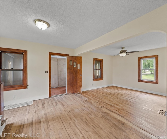1529 Oak St, Monroe, MI 48161 - photo 8
