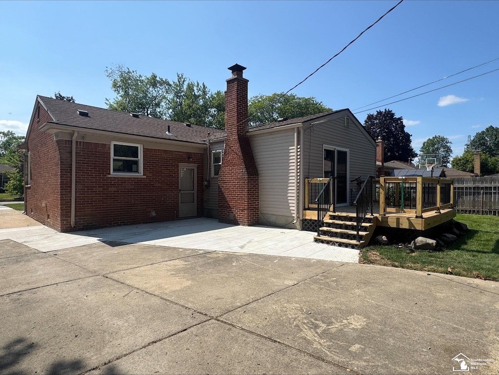 6365 Kolb Rd, Allen Park, MI 48101 - photo 2