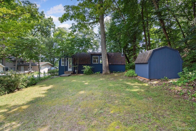 2319 Lakeview Dr, Brooklyn, MI 49230 - photo 3
