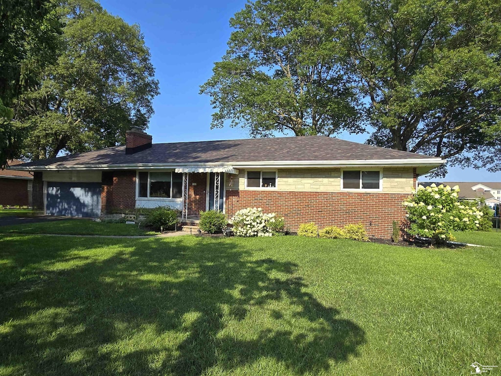 7514 Indian Rd, Temperance, MI 48182 - photo 1