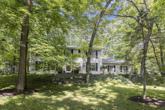 6080 Champagne Ct SE, Grand Rapids, MI 49546 - photo 2