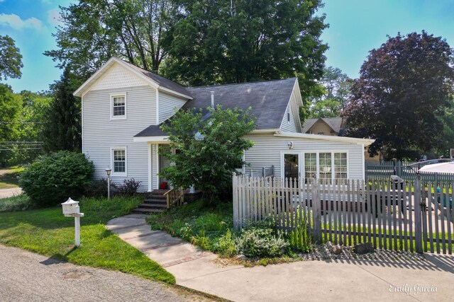 345 Grand St, Allegan, MI 49010 - photo 2