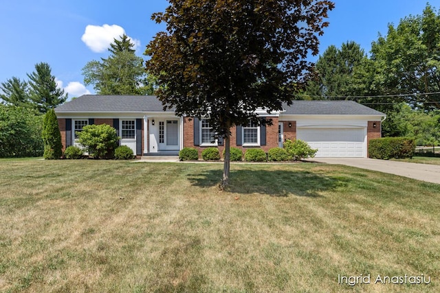 830 Greenbrier Dr SE, Grand Rapids, MI 49546 - photo 2