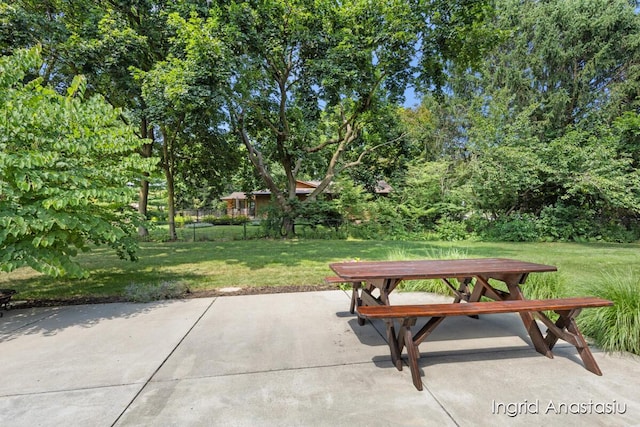830 Greenbrier Dr SE, Grand Rapids, MI 49546 - photo 38