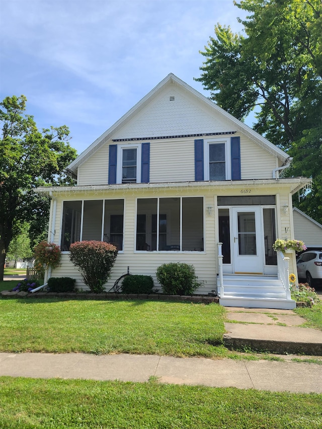 6692 Houghton St, Cass City, MI 48726 - photo 1