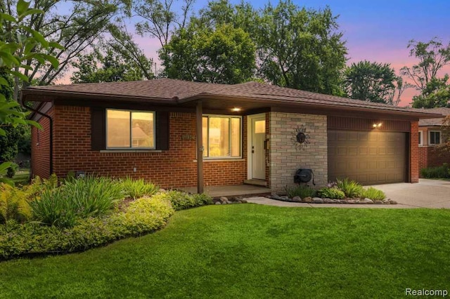 21934 Ontaga St, Farmington Hills, MI 48336 - photo 2