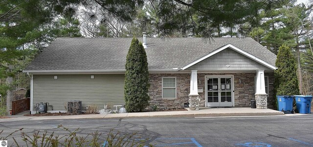 1491 Kent St, Traverse City, MI 49686 - photo 5