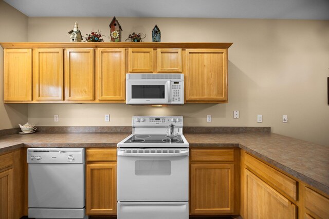 1491 Kent St, Traverse City, MI 49686 - photo 19