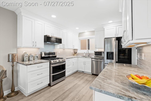 996 Golfview Ct, Rochester Hills, MI 48307 - photo 12