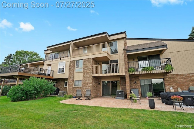 996 Golfview Ct, Rochester Hills, MI 48307 - photo 42