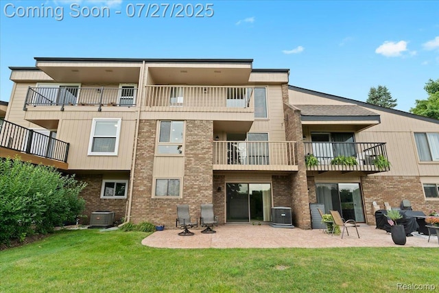 996 Golfview Ct, Rochester Hills, MI 48307 - photo 43