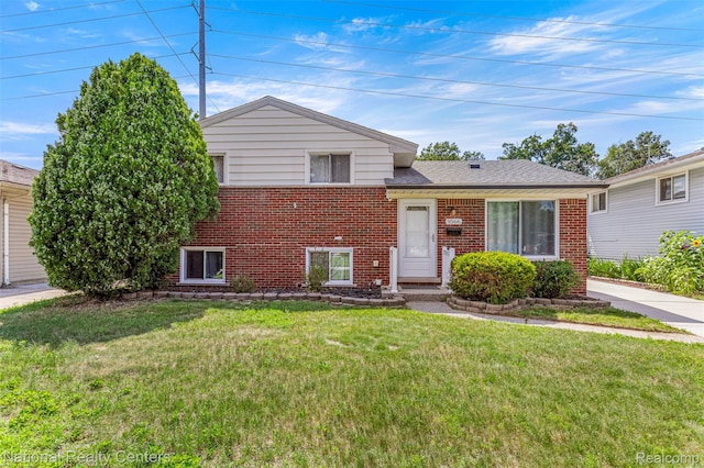 9566 Mueller St, Taylor, MI 48180 - photo 2