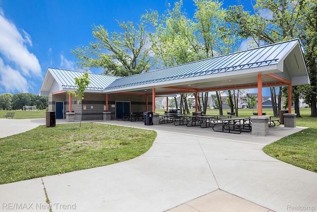 2511 Massoit Rd, Royal Oak, MI 48073 - photo 42