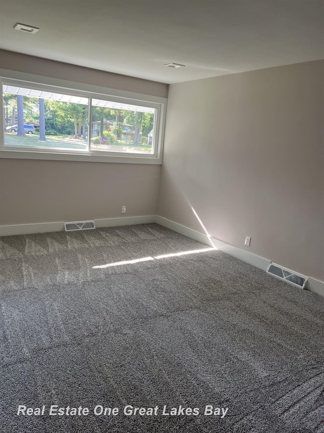 1640 W Delta Dr, Saginaw, MI 48638 - photo 4