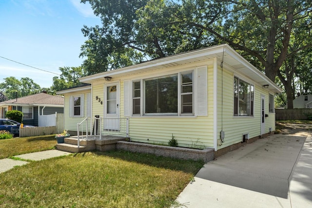 934 32nd St SW, Wyoming, MI 49509 - photo 2