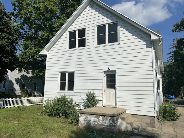 432 S Lincoln St, Portland, MI 48875 - photo 4