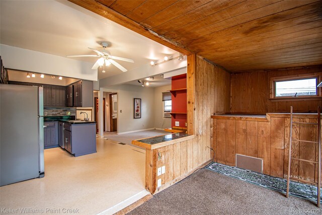 6903 Dandison Blvd, West Bloomfield, MI 48324 - photo 23
