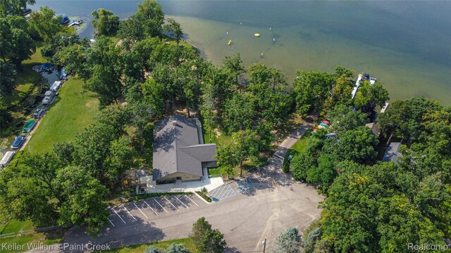 6903 Dandison Blvd, West Bloomfield, MI 48324 - photo 36
