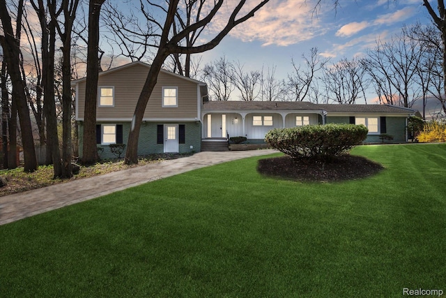 745 Hawthorne Dr, Bloomfield Hills, MI 48304 - photo 3