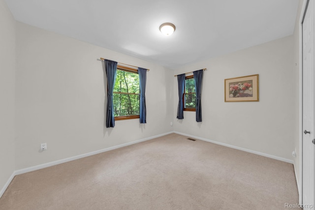 573 Nakomis Trl, Lake Orion, MI 48362 - photo 36