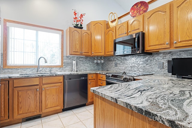 5661 Nancy Dr SW, Wyoming, MI 49418 - photo 12