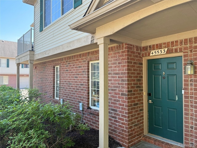 45533 Hidden View Ct, Utica, MI 48315 - photo 1