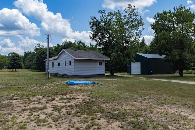 10241 W Gladwin Rd, Lake, MI 48632 - photo 1